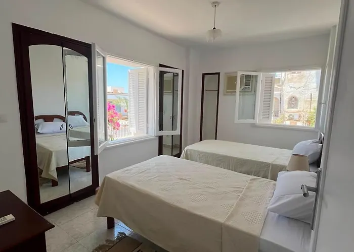 Apartman Garden View Cliff Seaside *